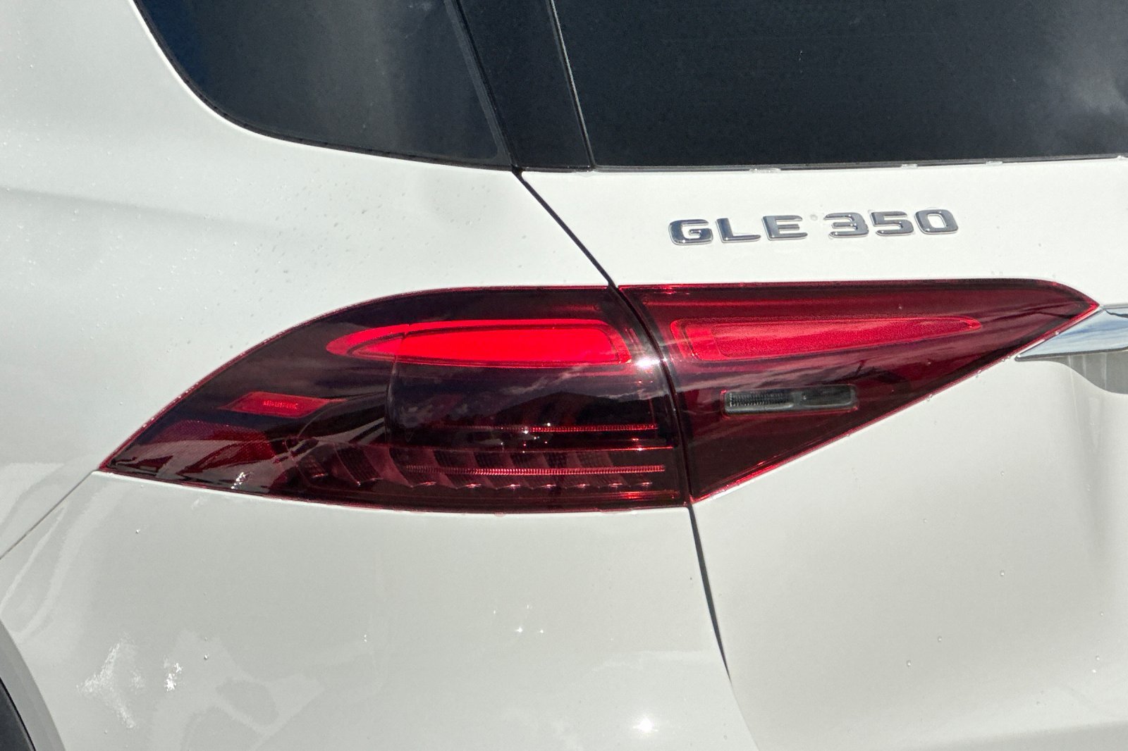 Certified Used 2026 White Mercedes-Benz GLE 350 image 16