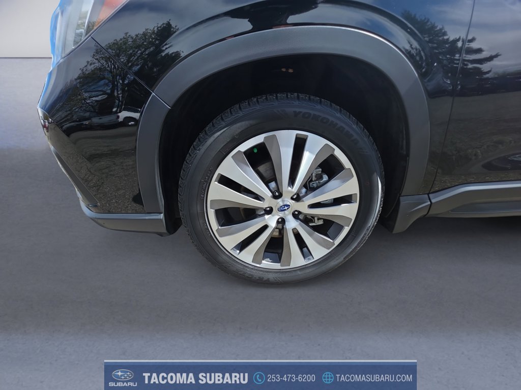 Used 2020 Black Subaru Premium image 9