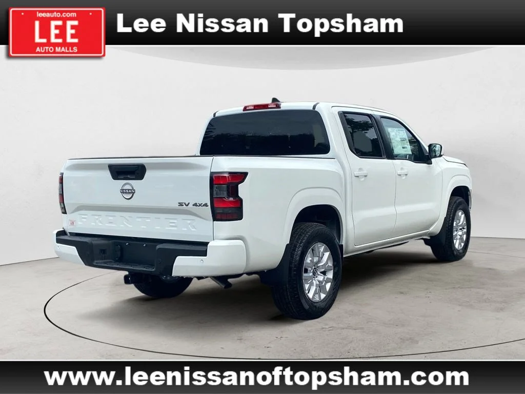 Certified Used 2023 Glacier White Nissan SV image 6