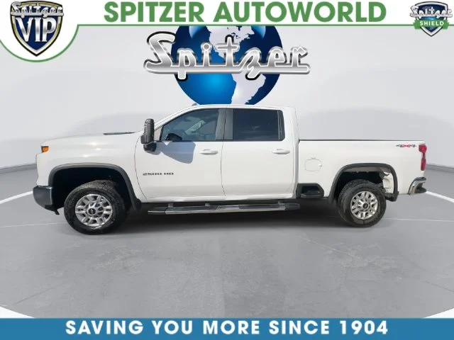 Used 2025 White Chevrolet LT image 7