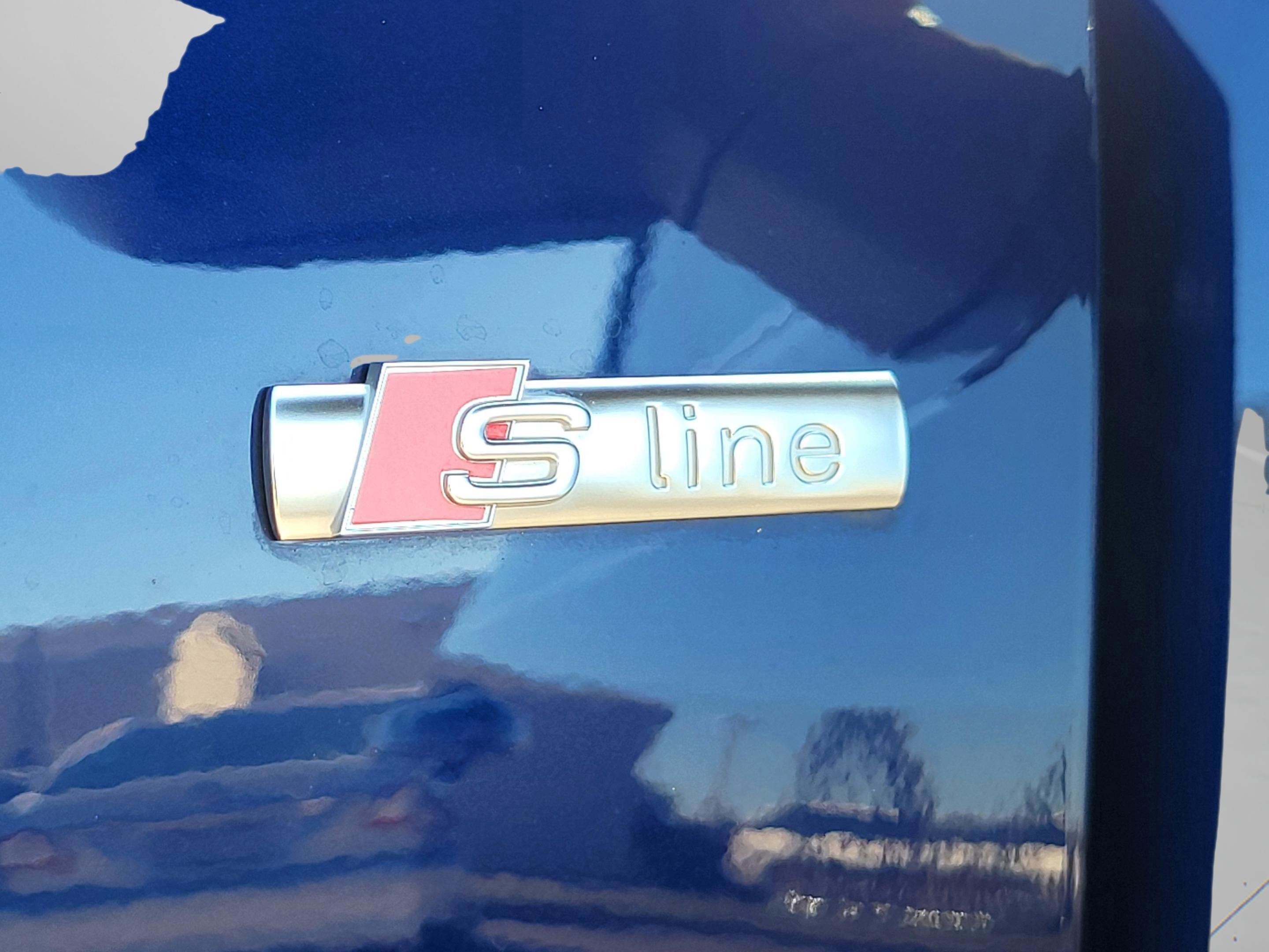 2022 Audi Q3 S Line Premium Plus - Photo 44