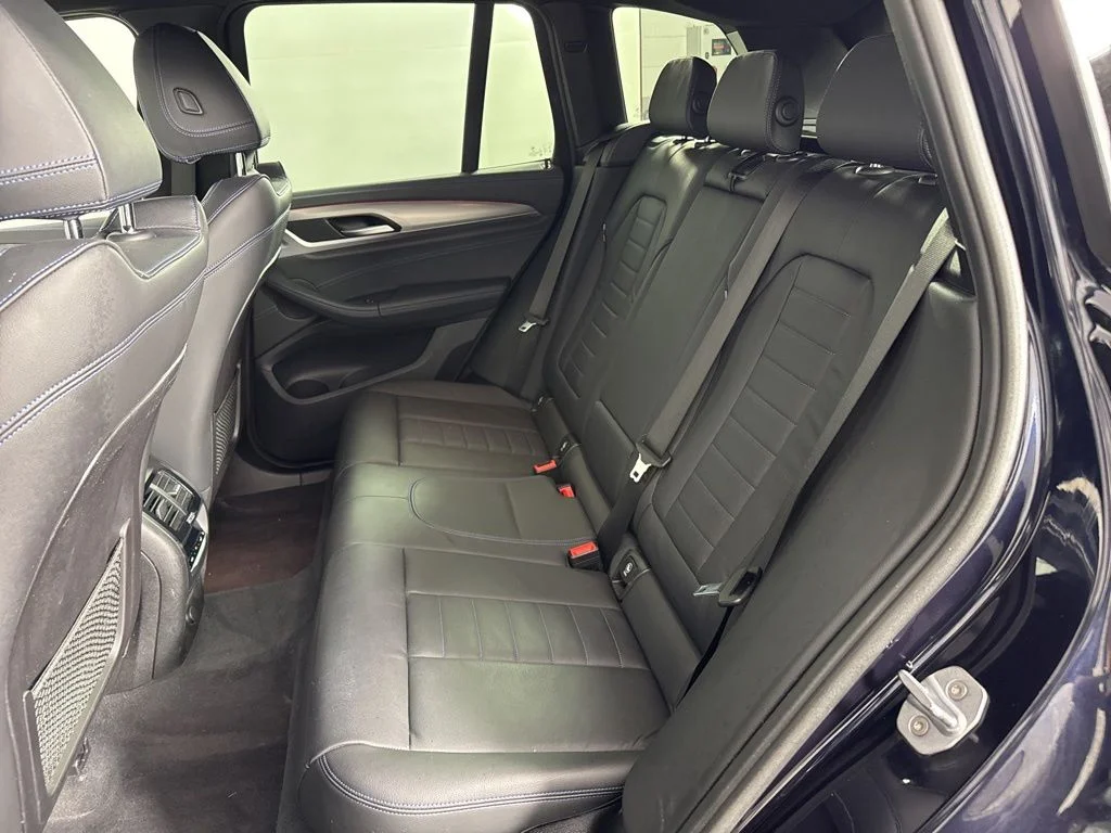 Used 2019 Black BMW M40i image 11