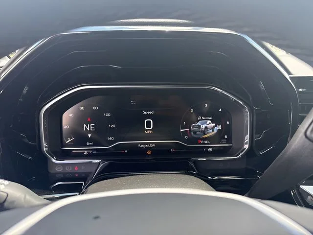 2025 GMC Sierra 2500HD SLT - Photo 17