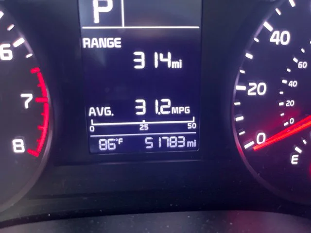Used 2020 White Kia LX image 10