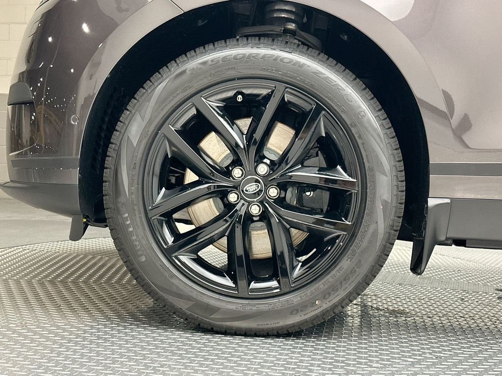 New 2026 Charente Grey Land Rover S image 5