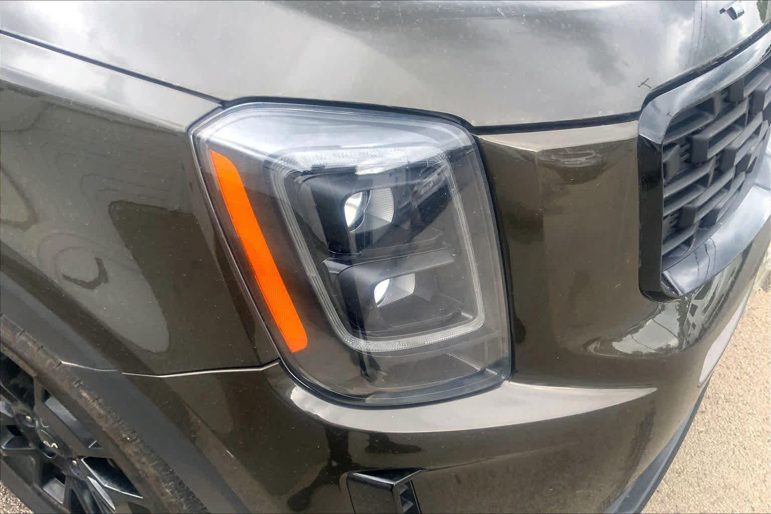 Used 2022 Dark Moss Kia SX image 27