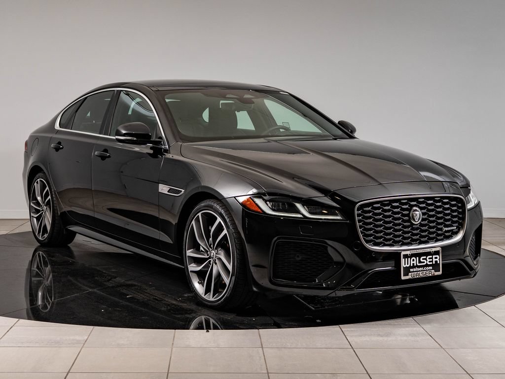 2024 Jaguar XF R-Dynamic SE - Photo 12