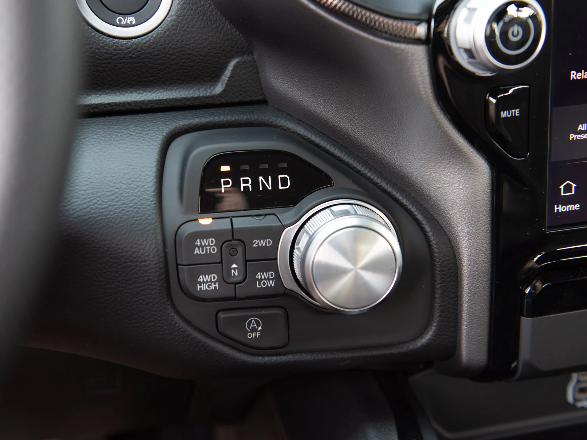New 2026 Black RAM Sport* image 18