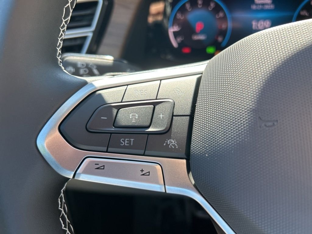 2026 Volkswagen Atlas SE w/Tech - Photo 22