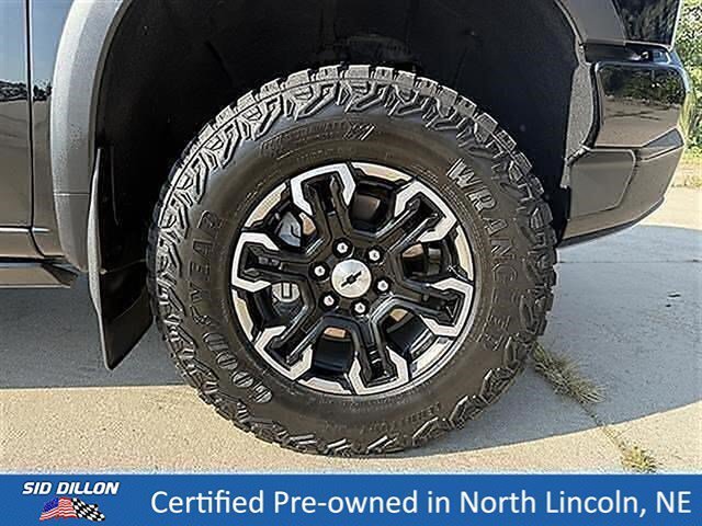 Certified Used 2025 Black Chevrolet ZR2 image 9
