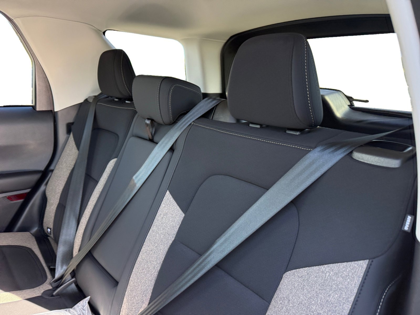 New 2026 Azure Gray Metallic Tri-Coat Ford Big Bend image 16