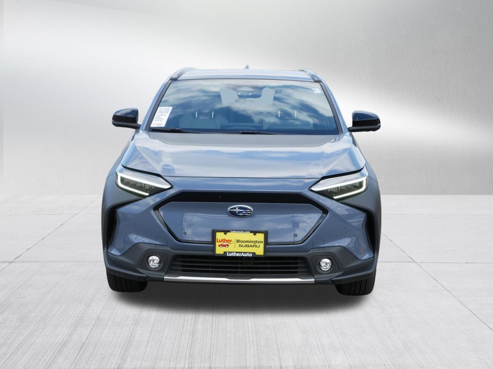 Used 2023 Harbor Mist Gray Pearl Subaru Limited image 2