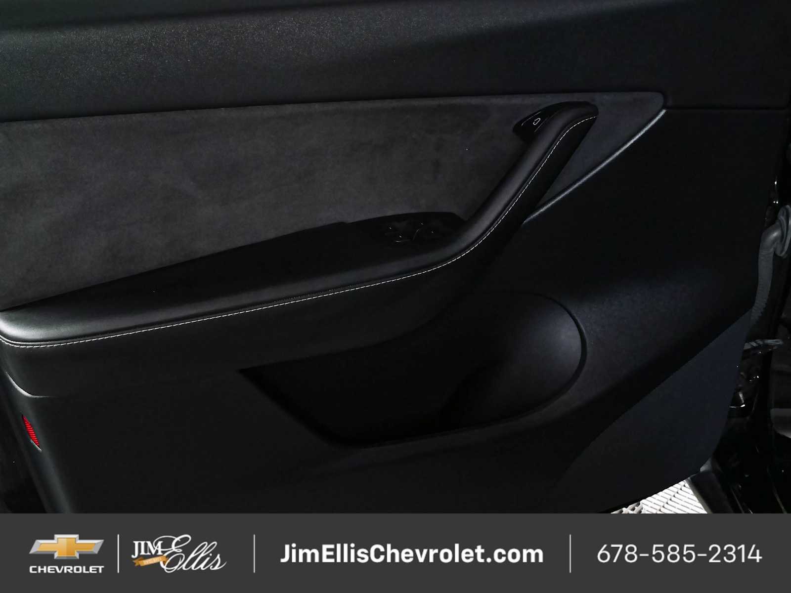 Used 2022 Black Tesla Performance Dual Motor All-Wheel Drive image 6