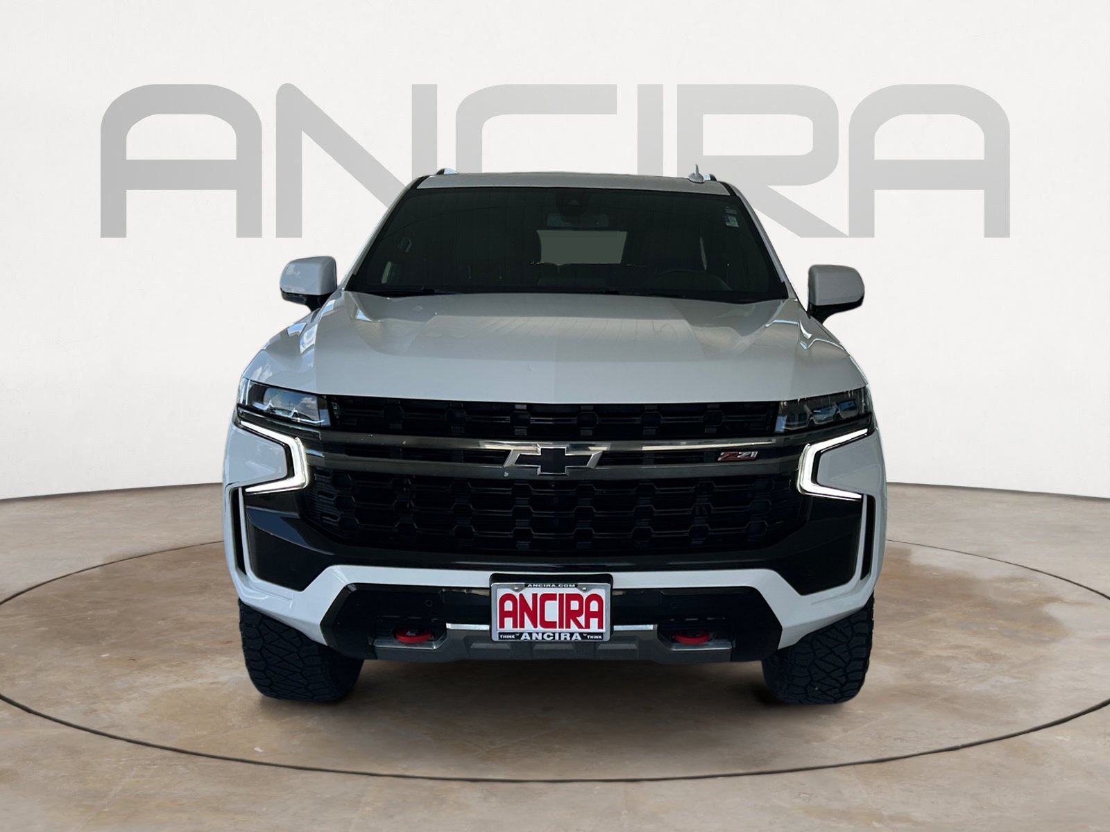 Used 2022 Summit White Chevrolet Z71 image 4