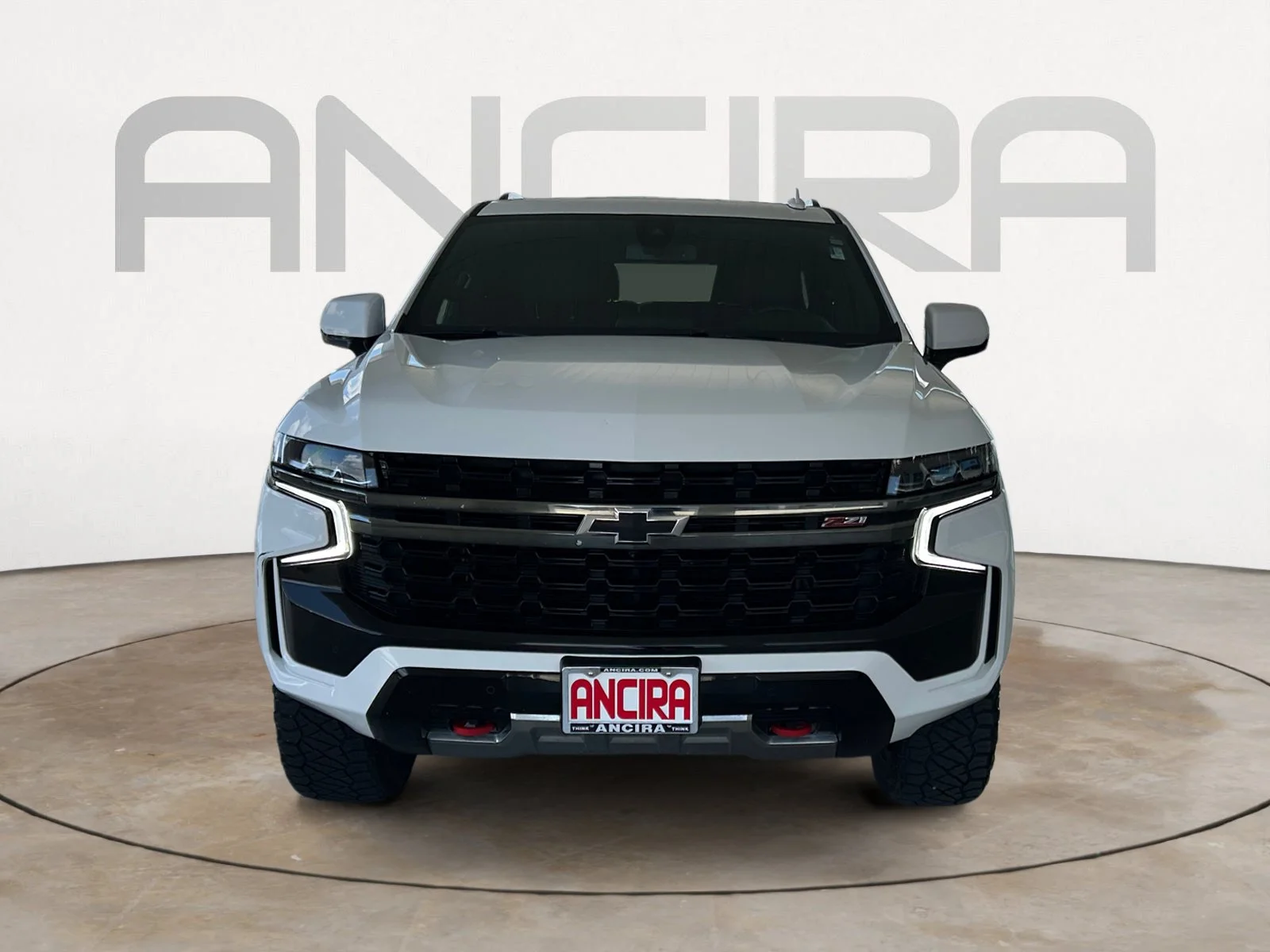 Used 2022 Summit White Chevrolet Z71 image 4