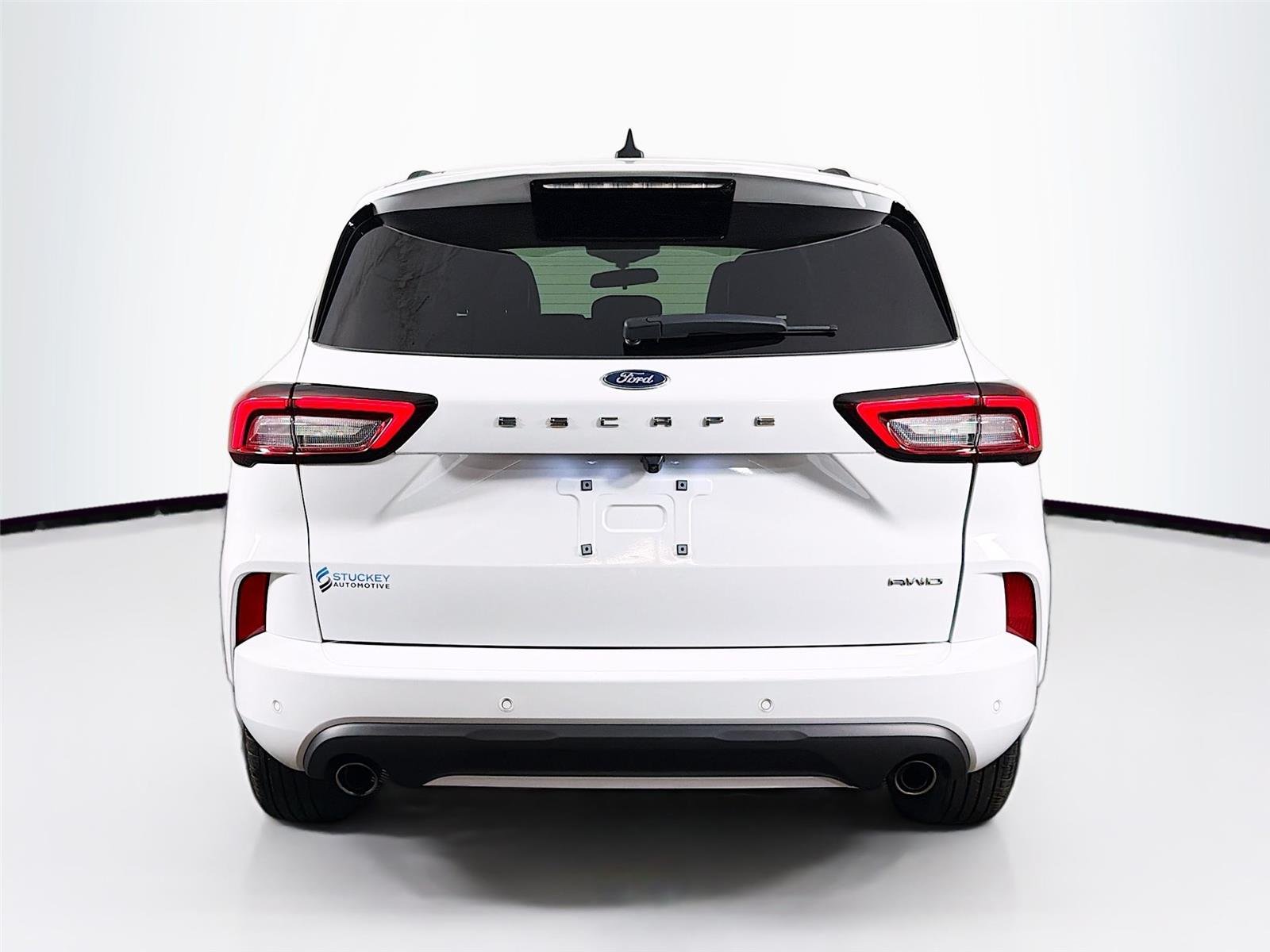 Used 2023 Oxford White Ford ST-Line image 10