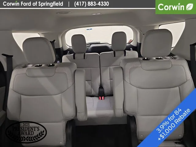 New 2026 Vapor Blue Metallic Ford Active image 26
