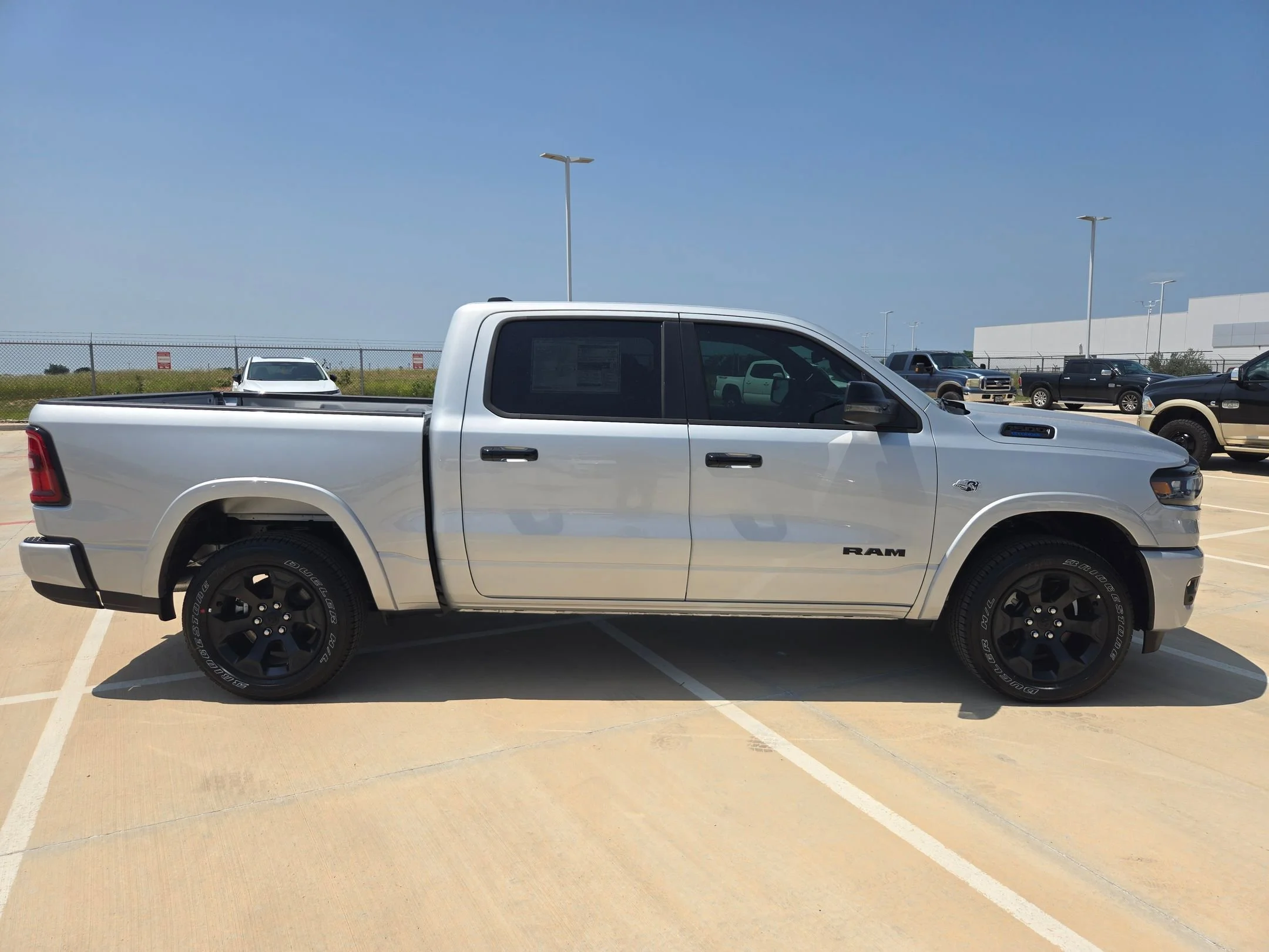 New 2026 Silver Zynith Exterior Paint RAM Big Horn/Lone Star image 2