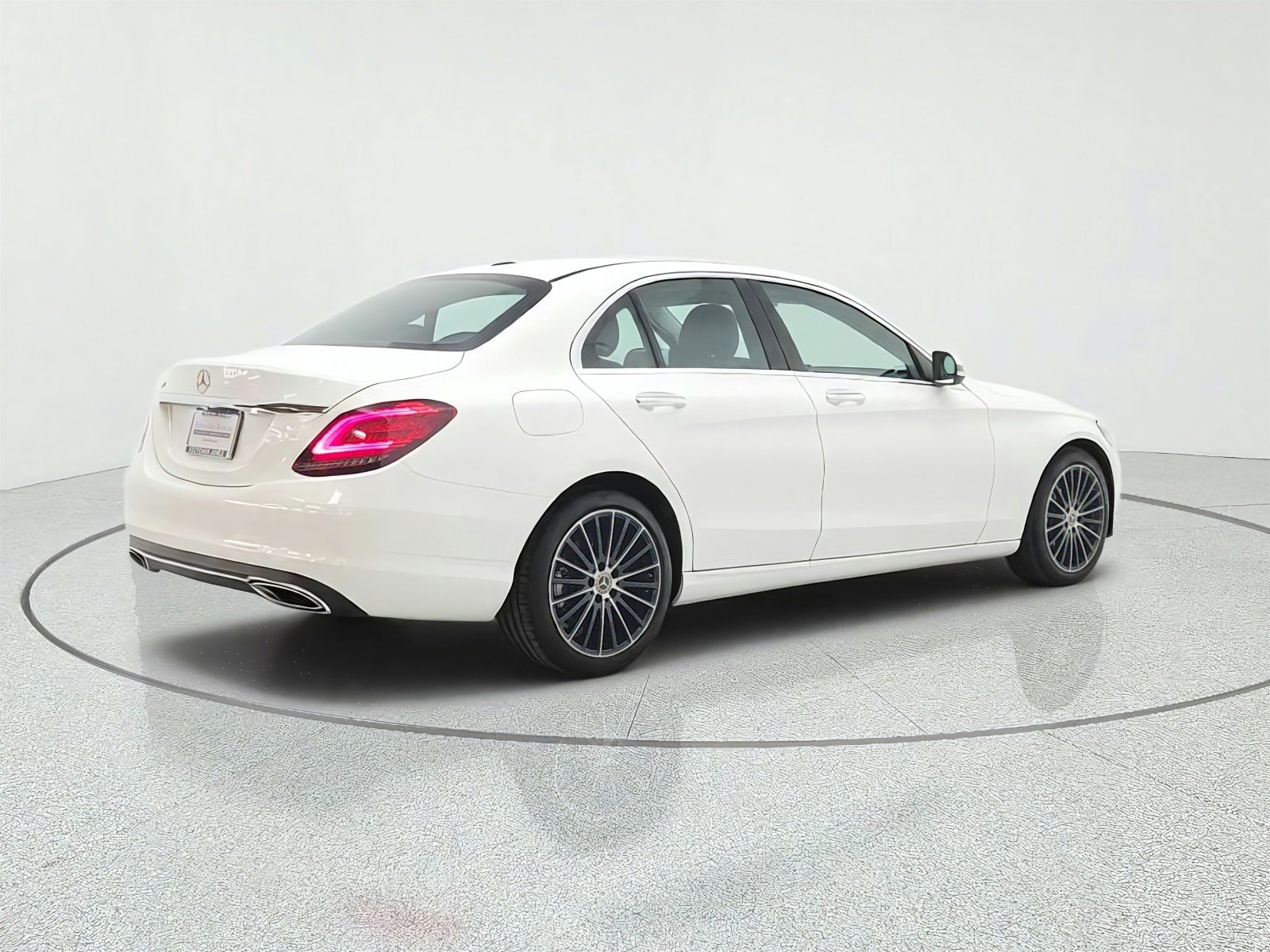 Used 2019 Polar White Mercedes-Benz C 300 Sedan image 5