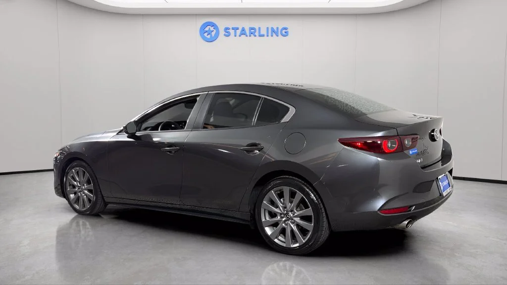 Used 2024 Gray Mazda 2.5 S Preferred image 4