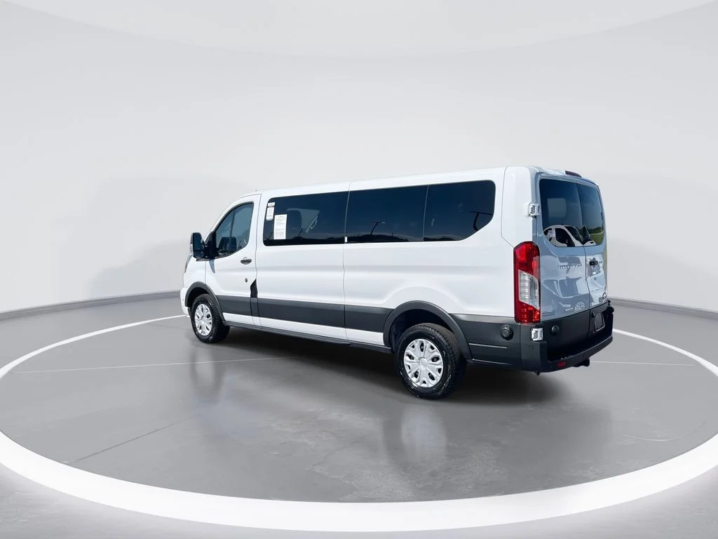 Used 2024 White Ford XLT image 6