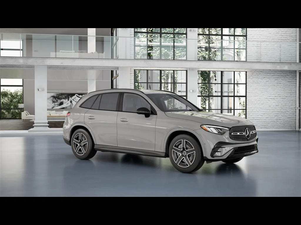 New 2026 Manufaktur Alpine Grey Mercedes-Benz GLC 300 4MATIC® image 7