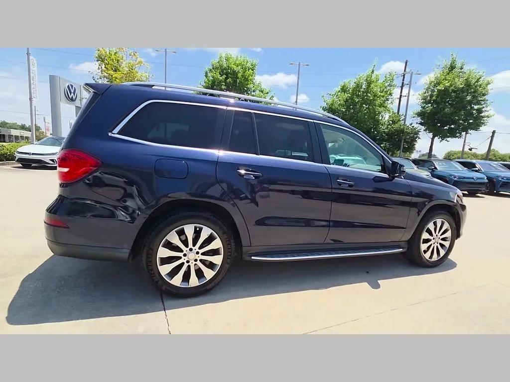 Used 2017 Blue Mercedes-Benz GLS 450 image 41