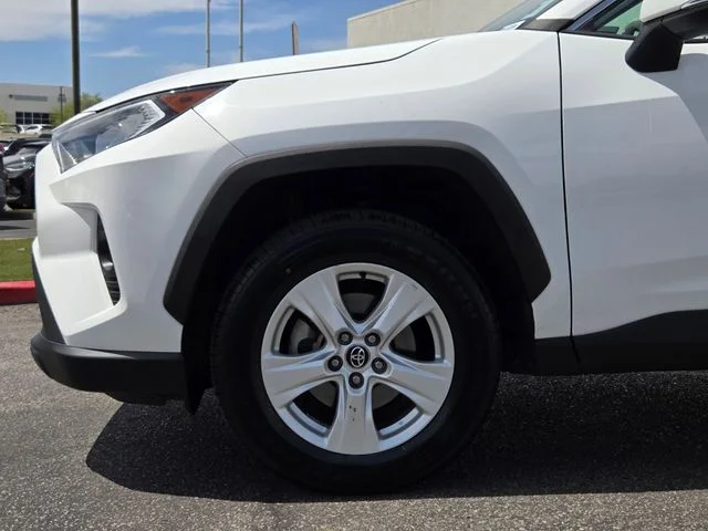 Used 2021 White Toyota XLE image 8