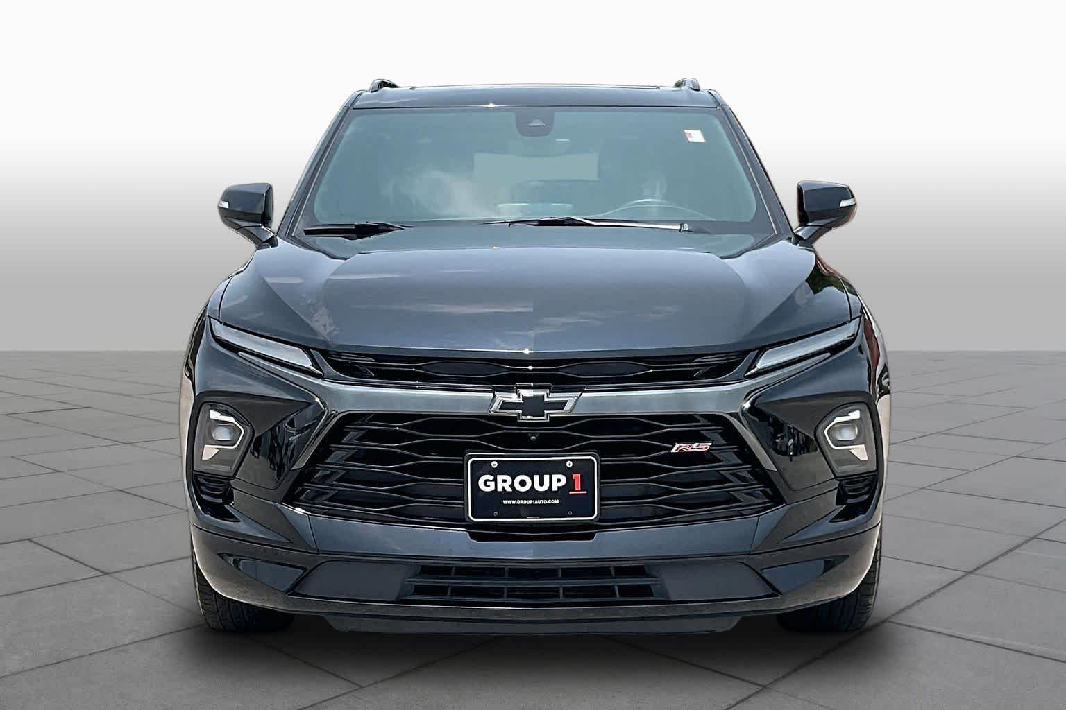 Used 2023 Black Chevrolet RS image 4