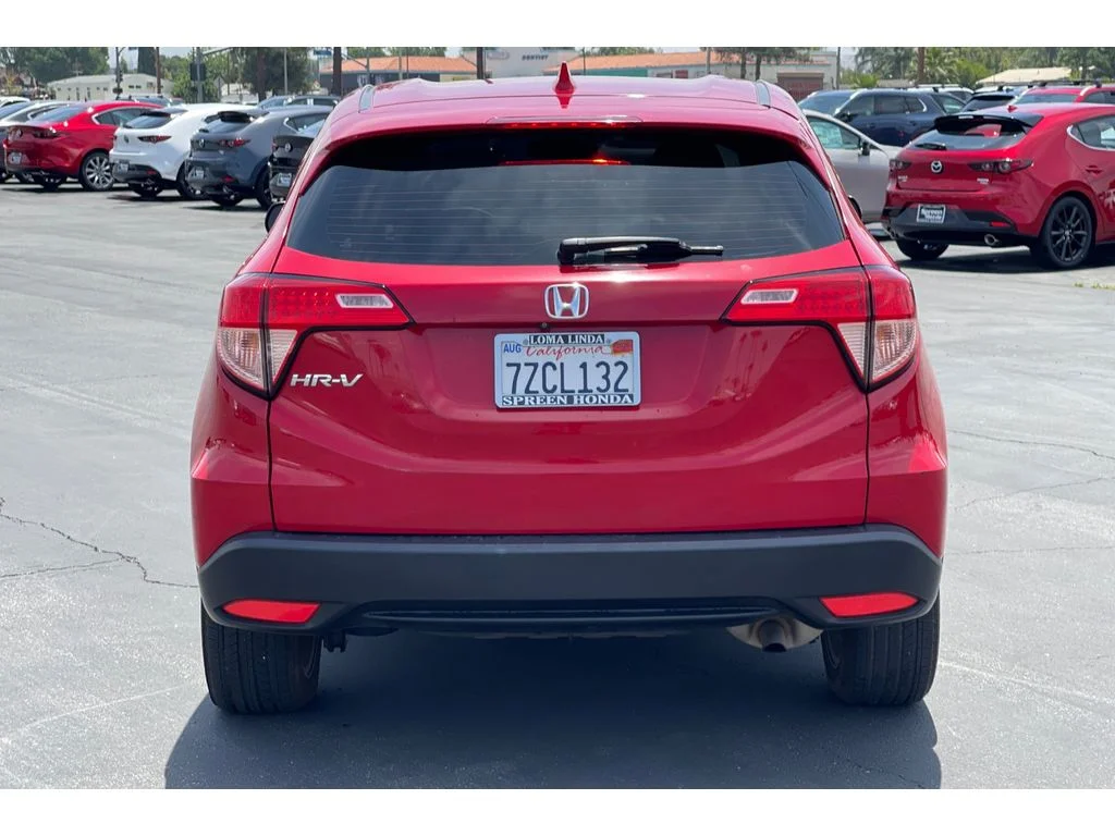 Used 2017 Milano Red Honda LX image 4