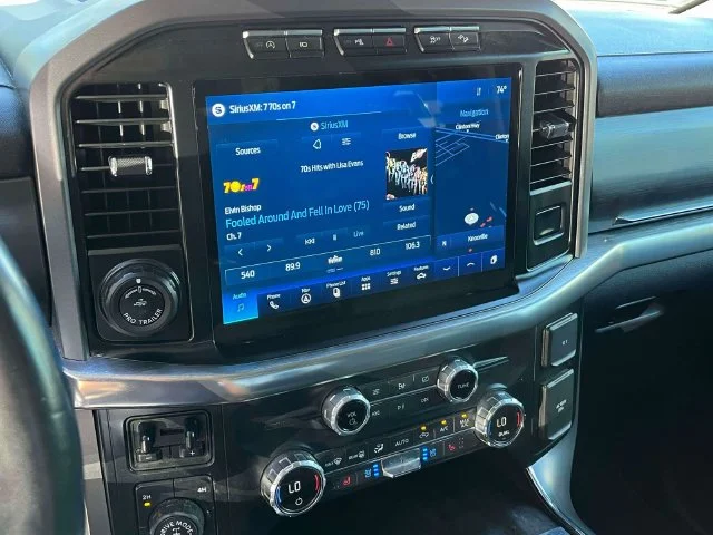 Used 2021 Quartz Metallic Ford Lariat image 31