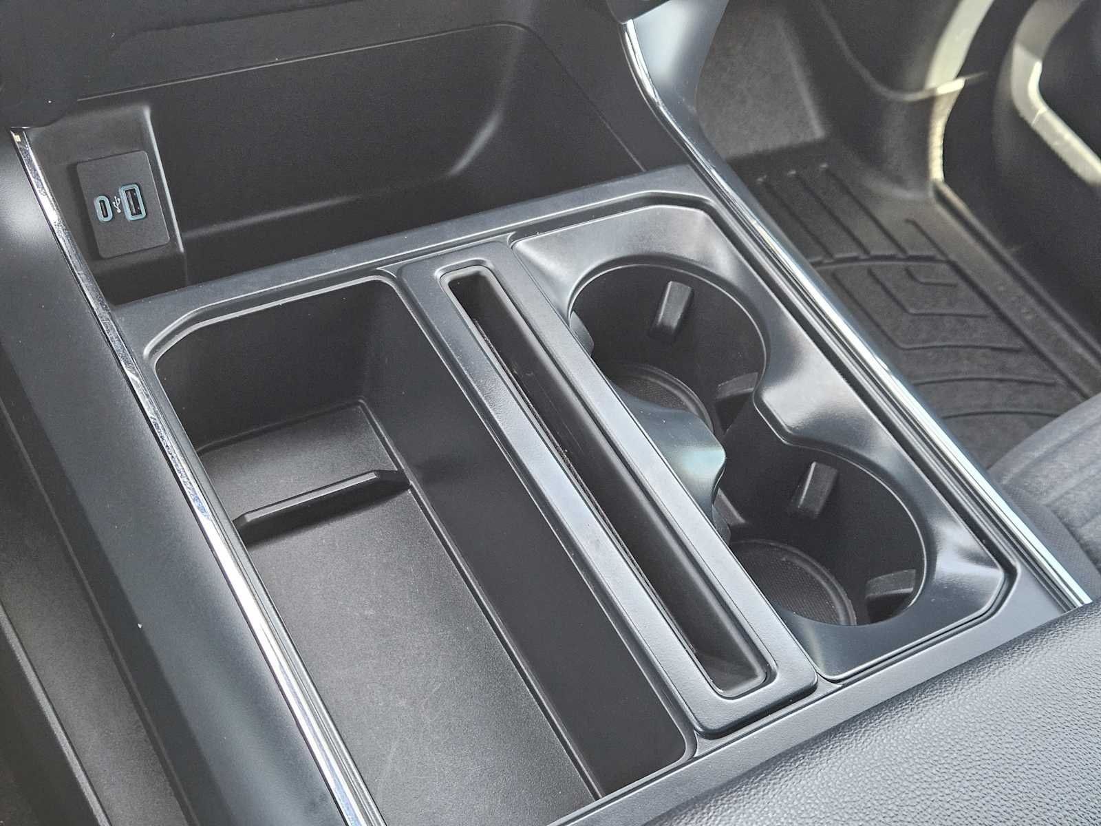 Used 2023 Avalanche Gray Ford XL image 19