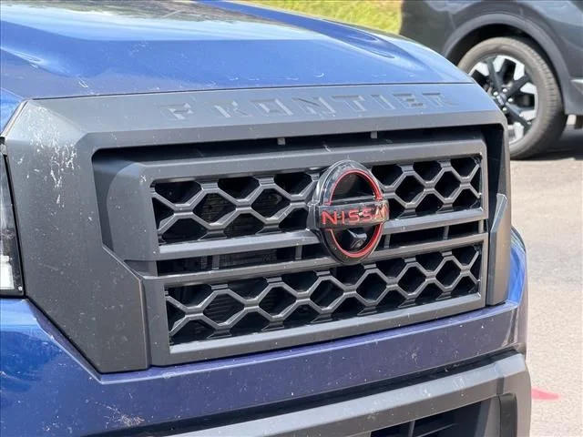 Used 2022 Blue Nissan PRO-4X image 17