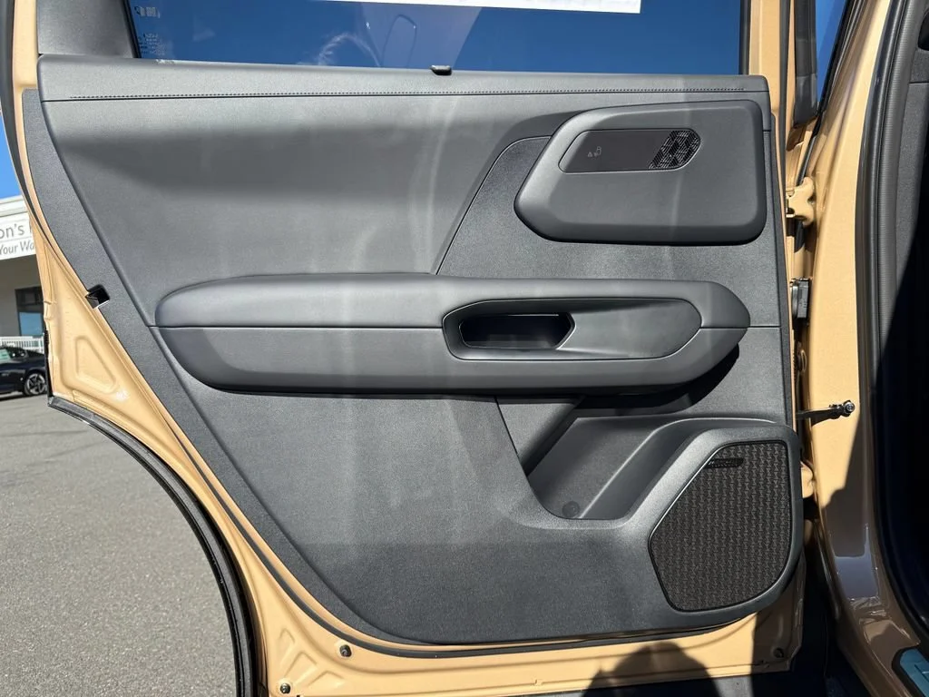 New 2027 Terrain Brown Kia X-Line SX image 20