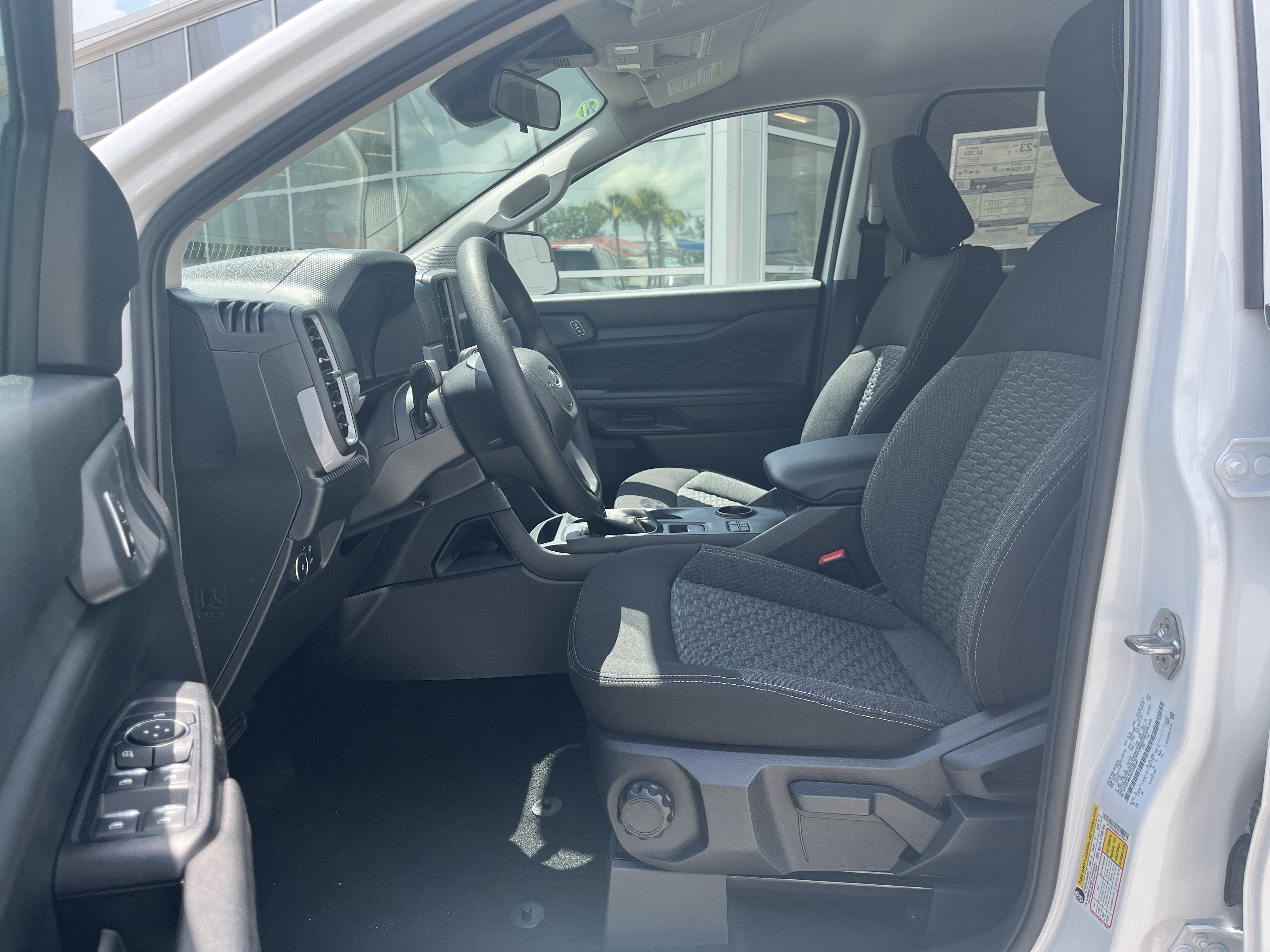 New 2026 Oxford White Ford XL image 12