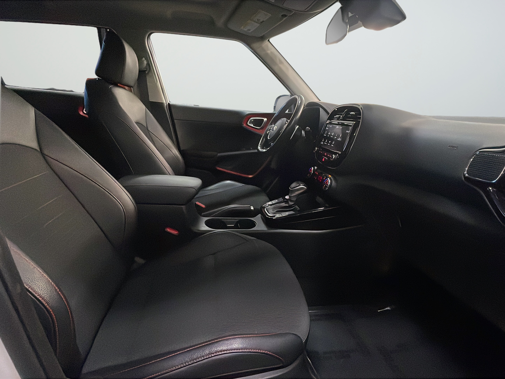 Used 2020 White Kia GT-Line Turbo image 25