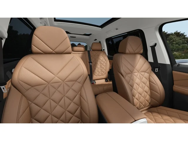 New 2027 Mineral White Metallic BMW xDrive40i image 11