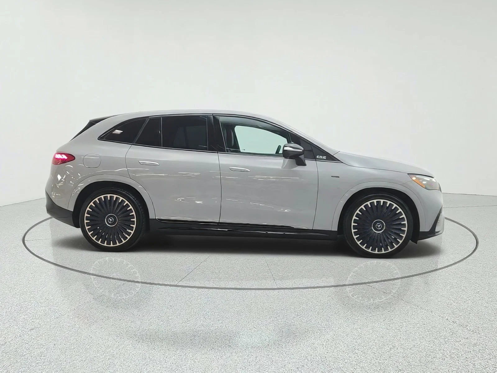 Used 2024 MANUFAKTUR Alpine Grey Mercedes-Benz AMG® EQE 4MATIC+ SUV image 4