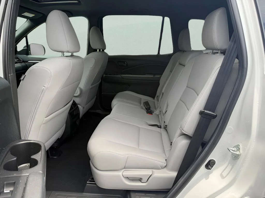 2022 Honda Passport EX-L - Photo 46