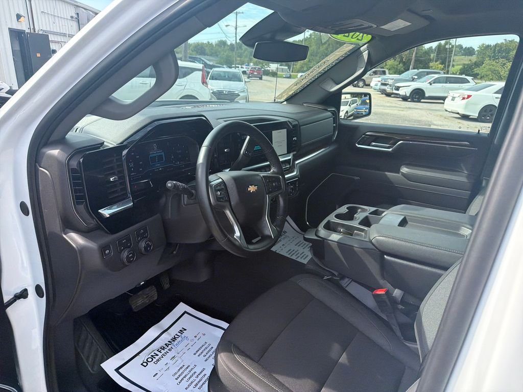 Used 2024 White Chevrolet LT image 16