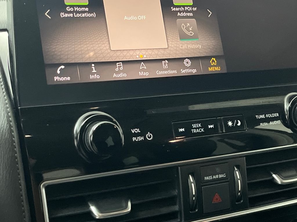 Used 2022 Black Nissan SV image 19