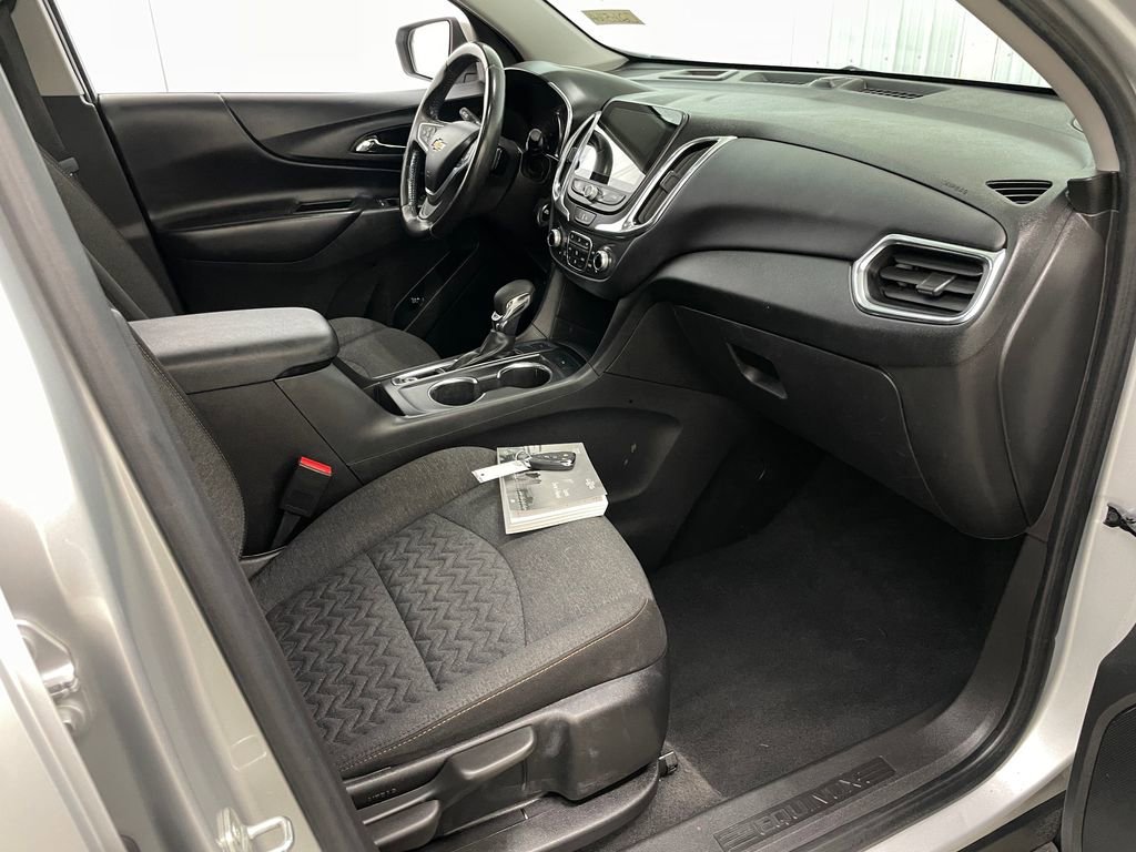 2022 Chevrolet Equinox LT - Photo 40