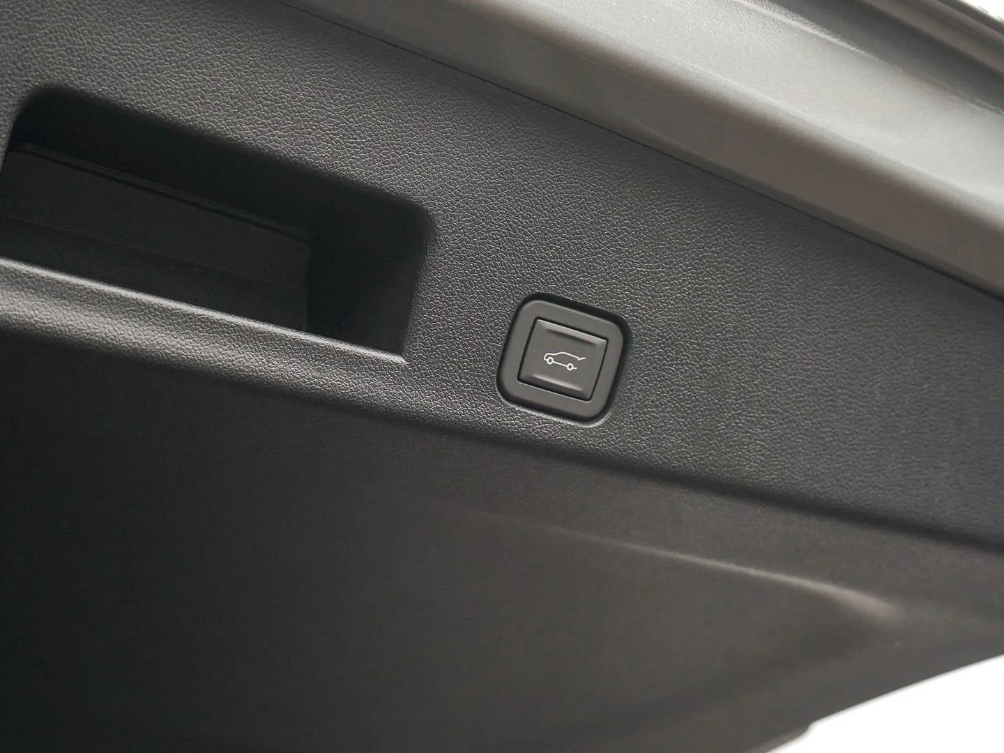 2026 GMC Acadia Elevation - Photo 9