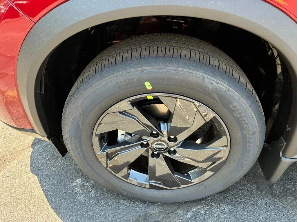 Used 2025 Red Nissan SV image 9