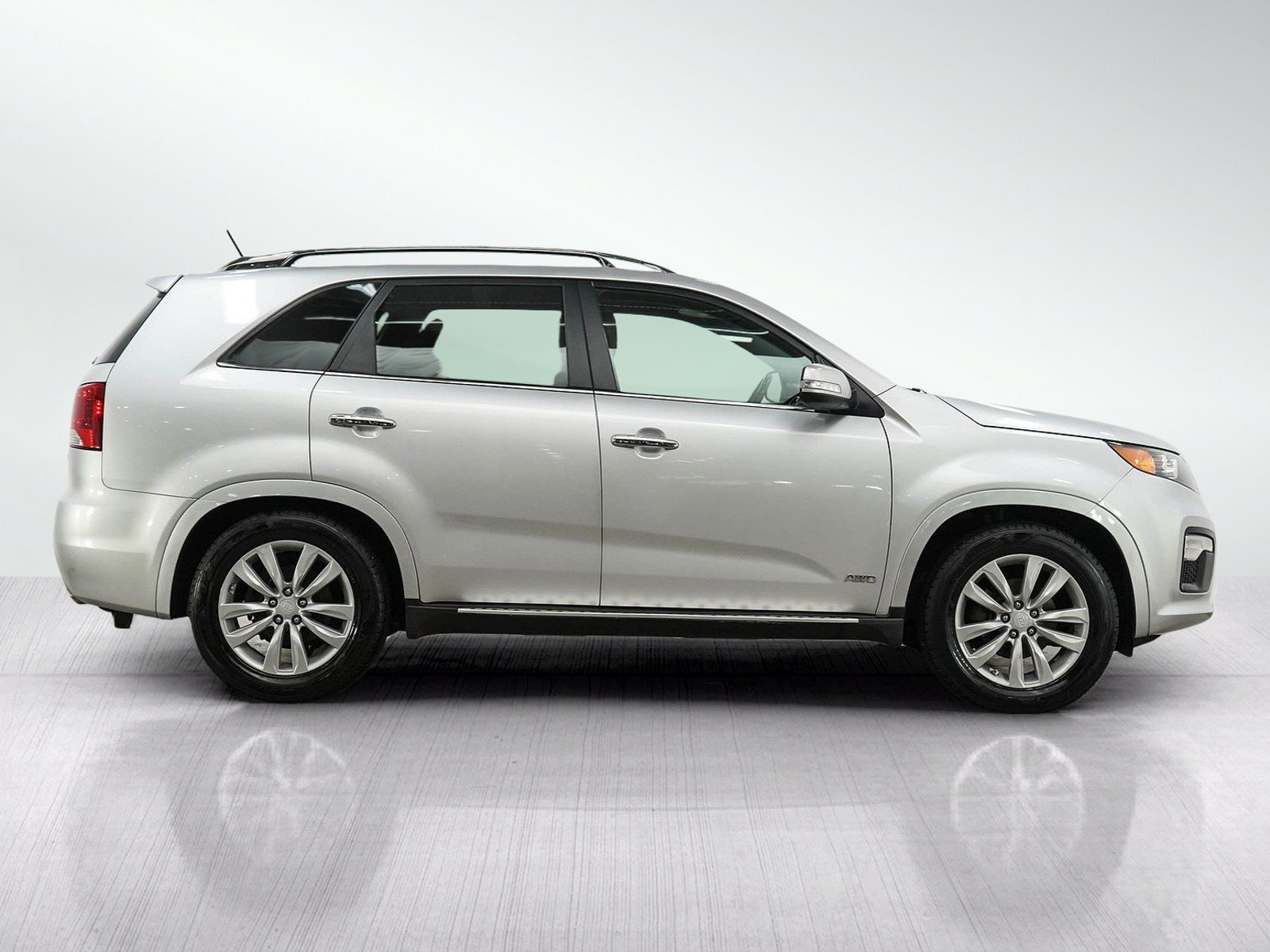 Used 2012 Bright Silver Kia Sx image 7