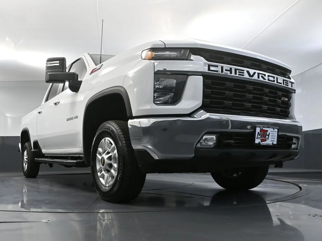 Used 2022  Chevrolet LT image 55