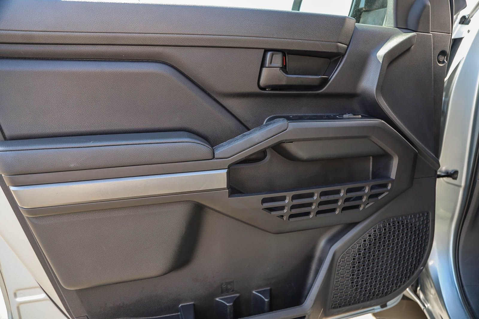 Certified Used 2025 CELESTIAL SILVER Toyota SR5 image 21