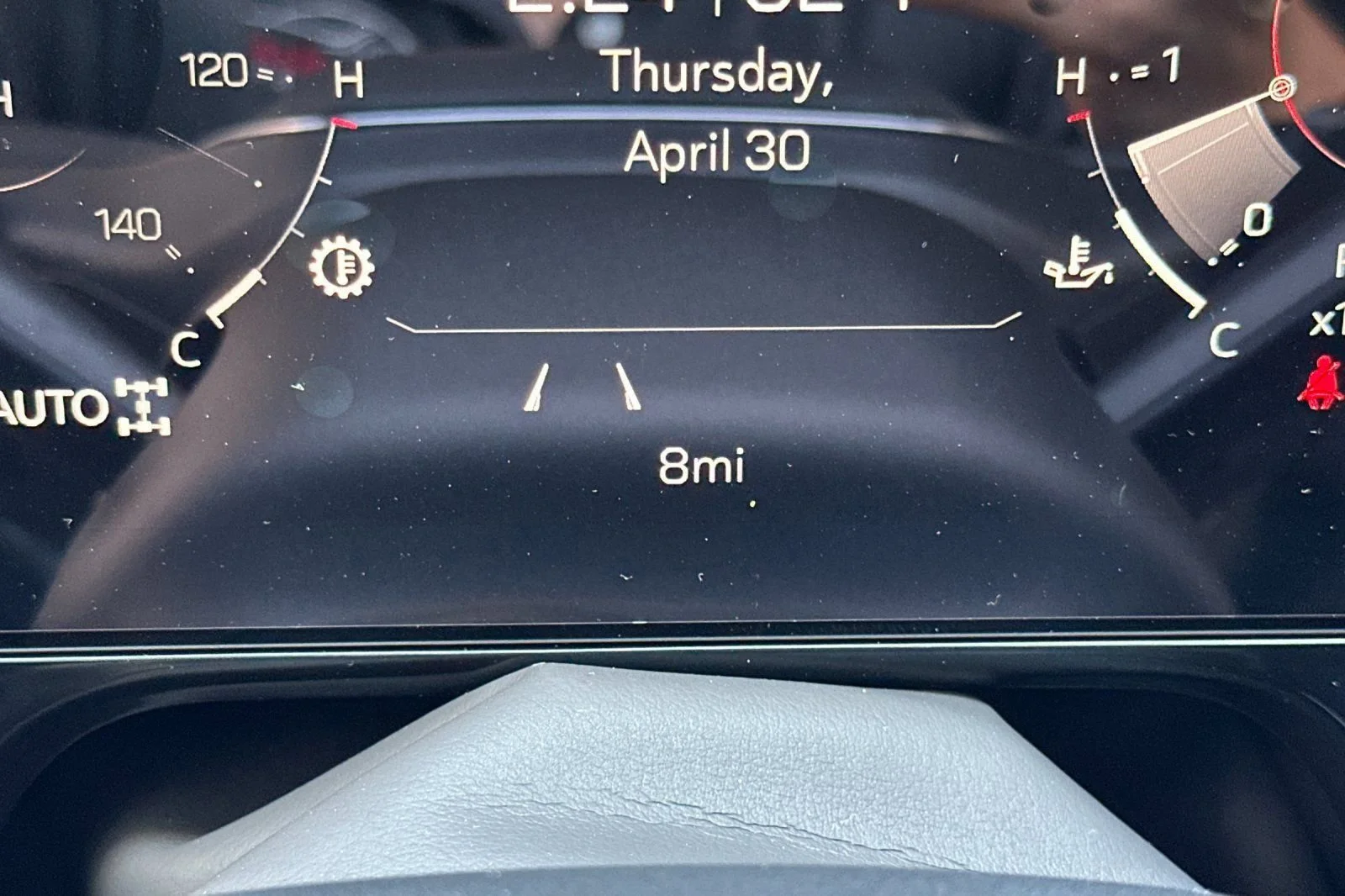 2026 GMC Yukon XL Denali - Photo 29