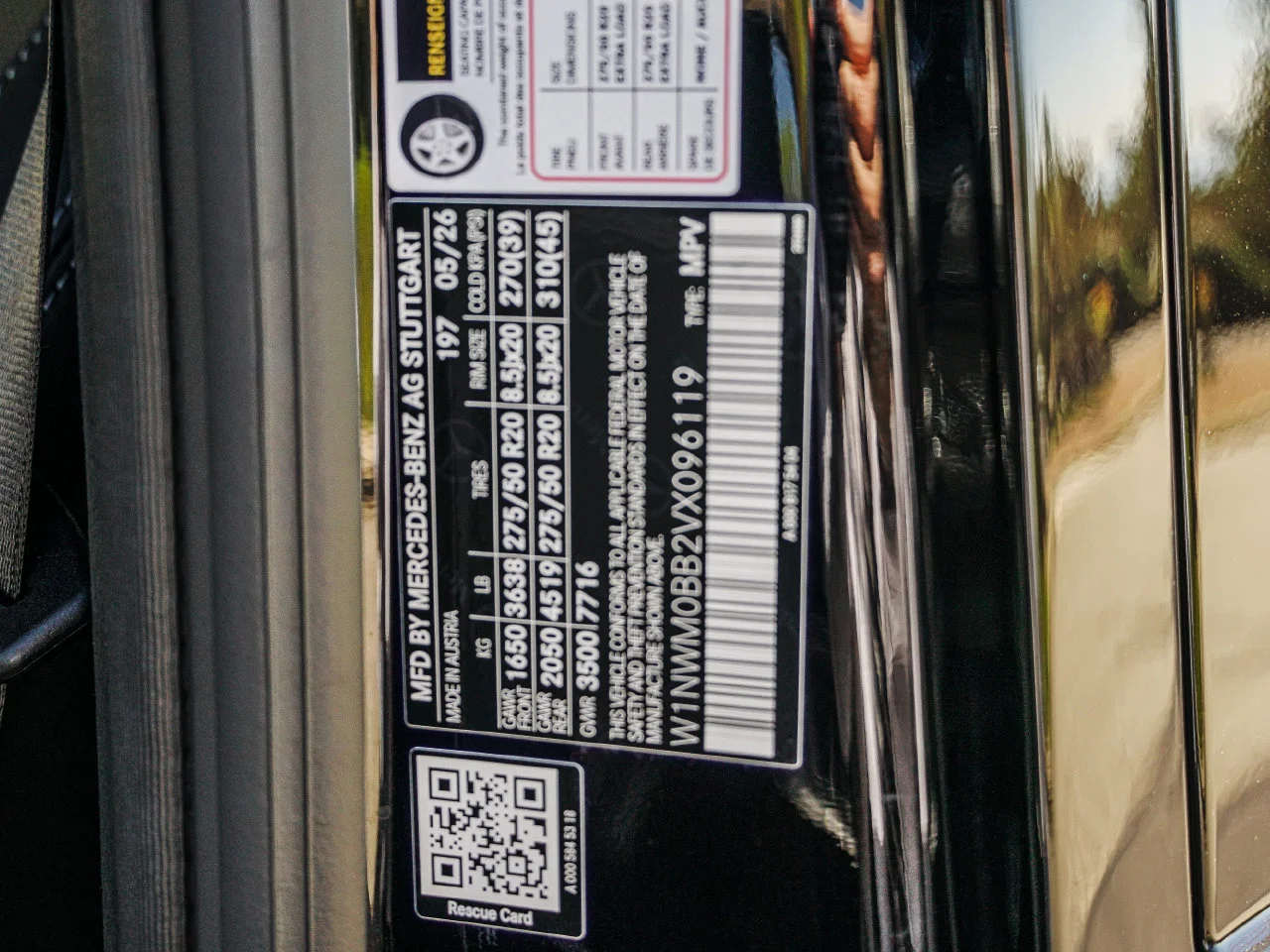 New 2027 Obsidian Black Metallic Mercedes-Benz G 580 image 30