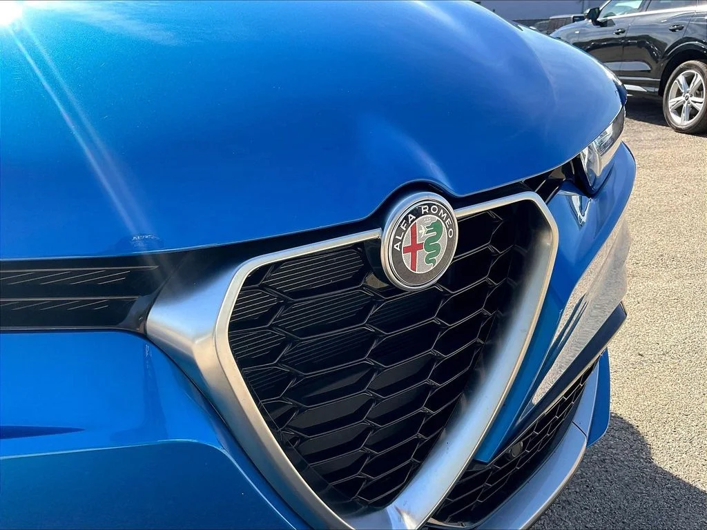 Used 2024 Blue Metallic Alfa Romeo Ti image 33